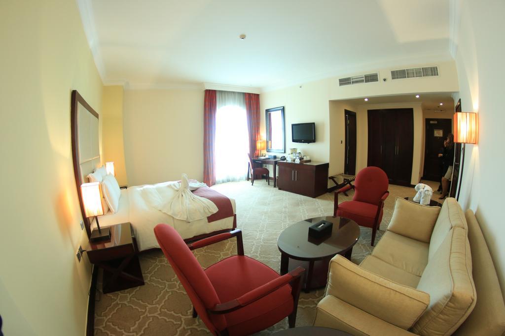 Grand Regal Hotel Doha Szoba fotó