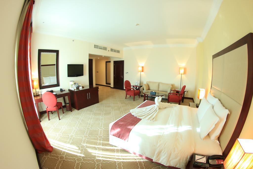 Grand Regal Hotel Doha Szoba fotó